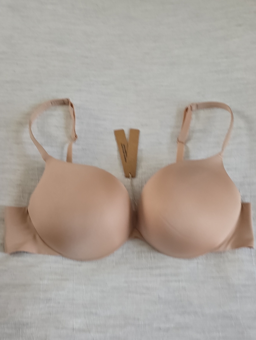 SKIMS Ultimate Push Up Plunge Bra Size:40B Mica
